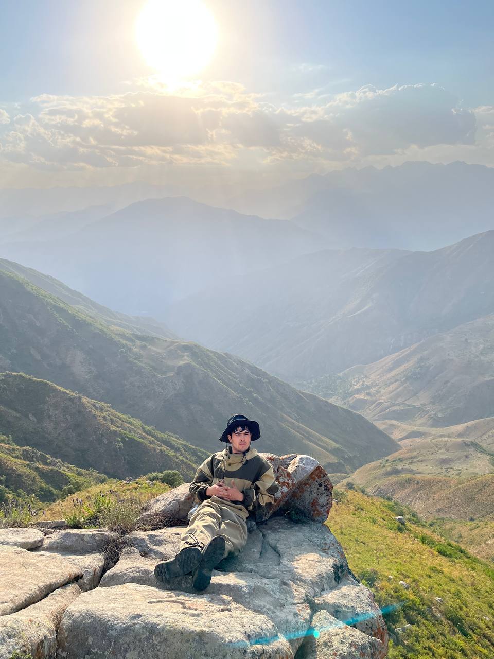 Overlooking Kamarob Valley